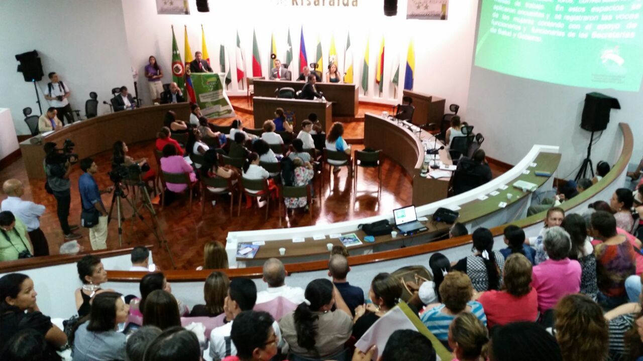 ProyectoGenero foto2 28042015